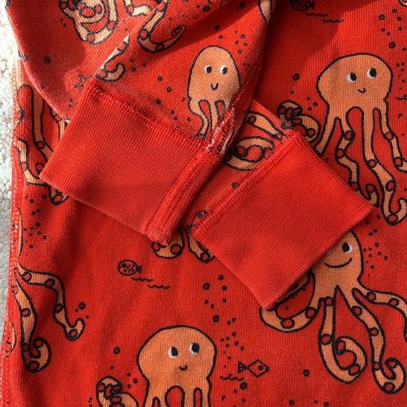 Hanna Anderson kids pjs with an octopus design - Picture 5 of 8